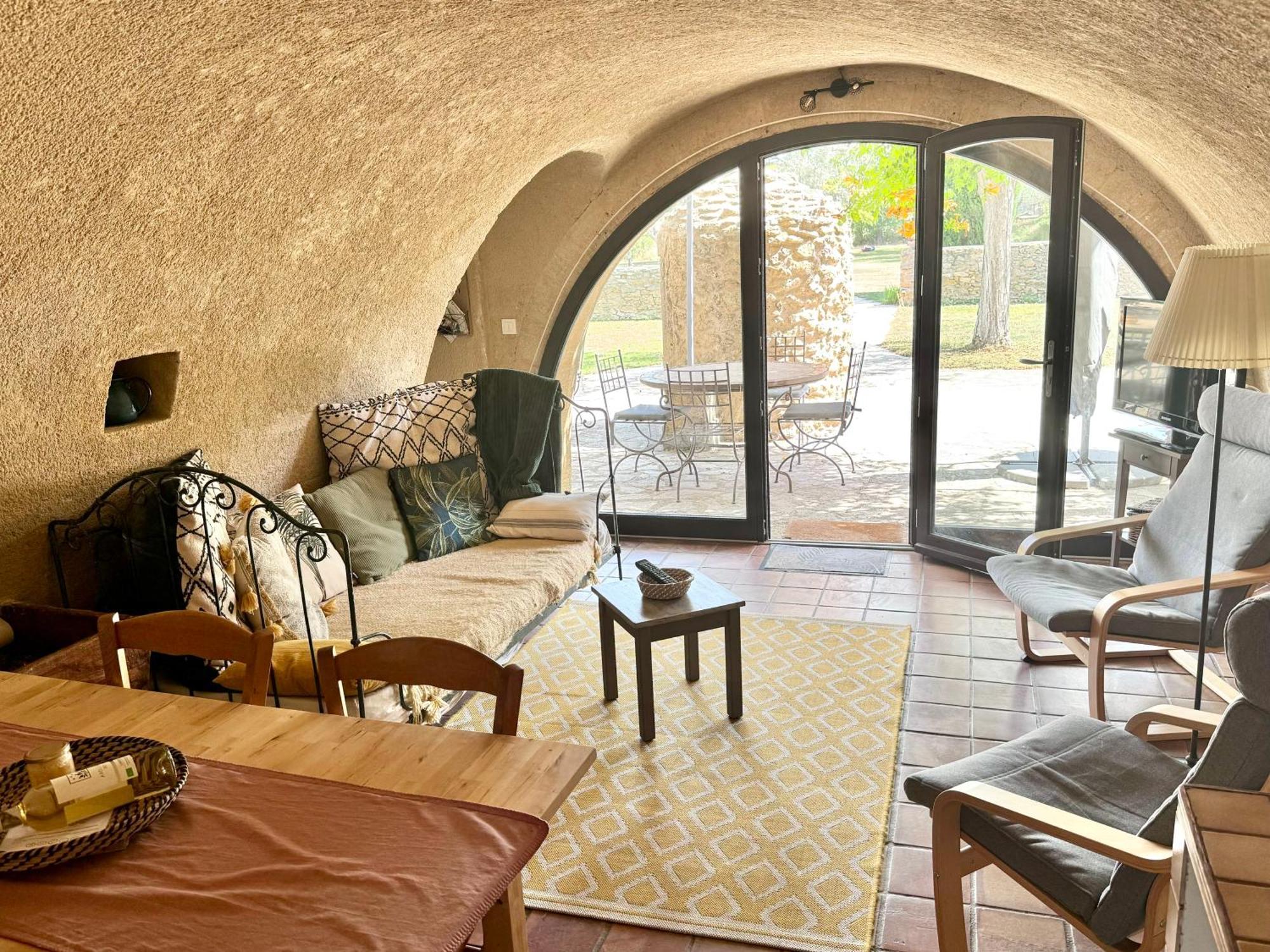 Bastide Du Buou Apartment Puyvert ภายนอก รูปภาพ